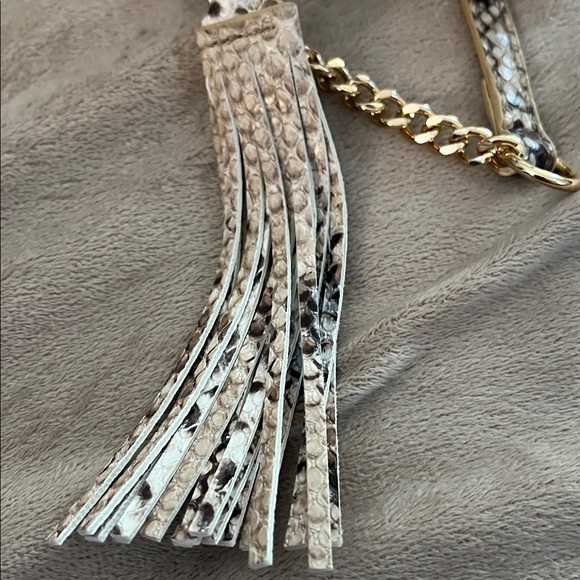 Clear crossbody bag snake skin details NWOT - Picture 3 of 4